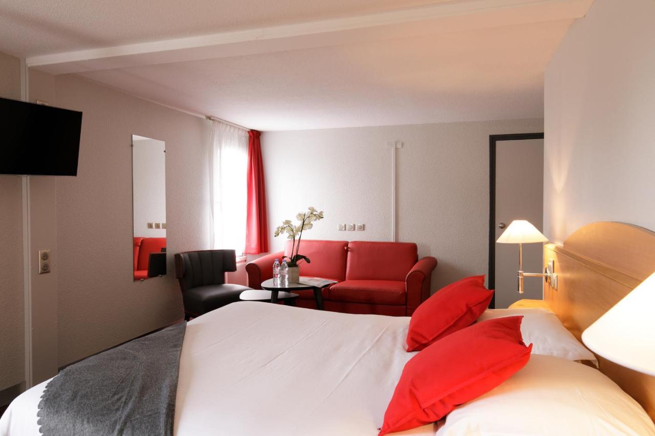 Logis Hotel L'Oree De Chartres - Barjouville מראה חיצוני תמונה